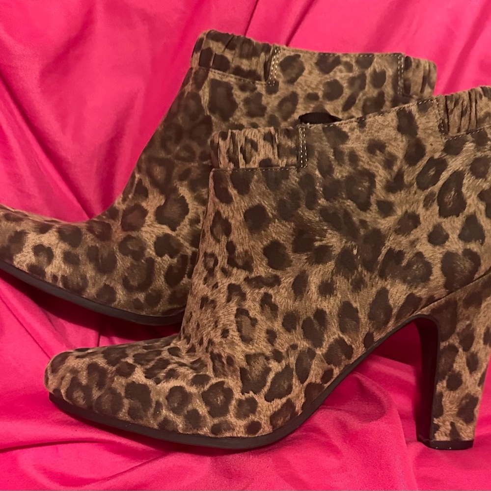 Sam & Libby Leopard Print 4” Heel Booties - image 2